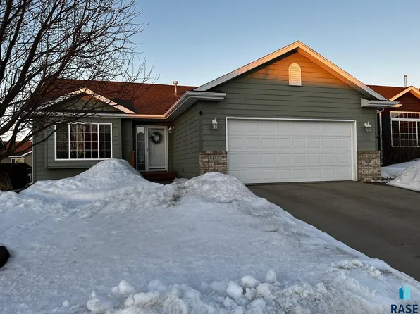 5732 W Bream Dr, Sioux Falls, SD 57107