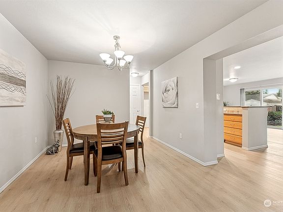 2nd image of 15937 67th Avenue Ct E