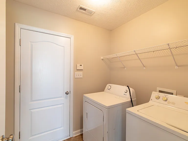 220 Merin Height Rd — Photo 17