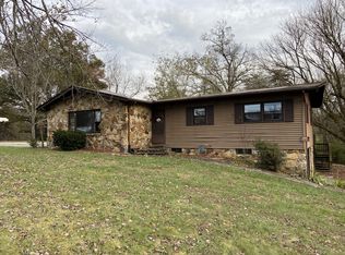 64 Beuna Vista Dr, Crossville, TN 38555