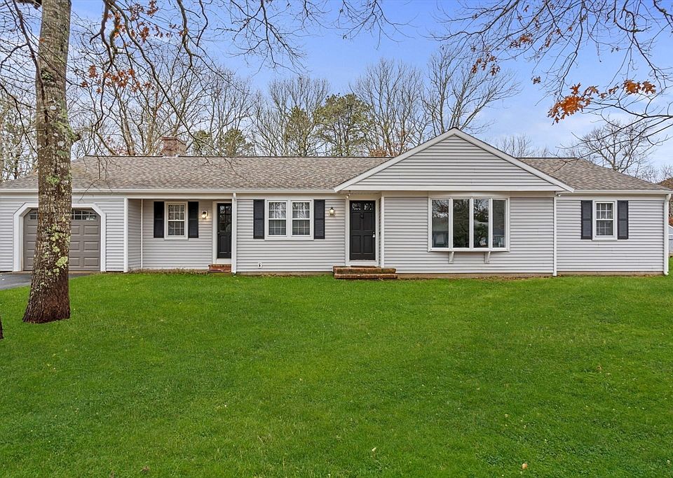 315 Prince Hinckley Rd, Barnstable, MA 02630 Zillow