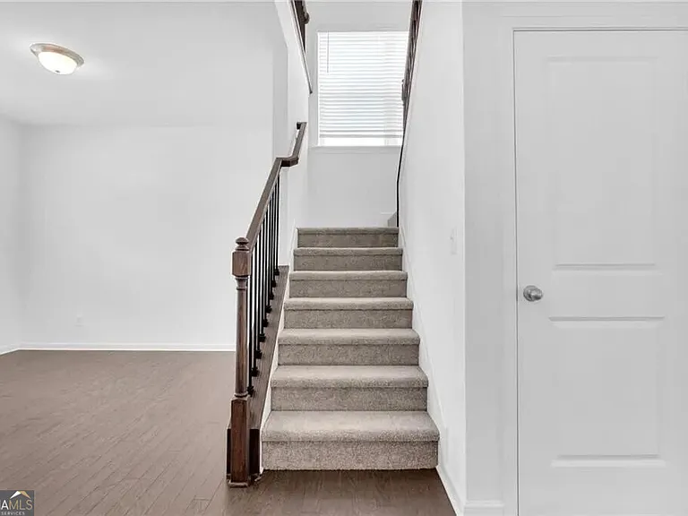 5930 Neisler Rd — Photo 10