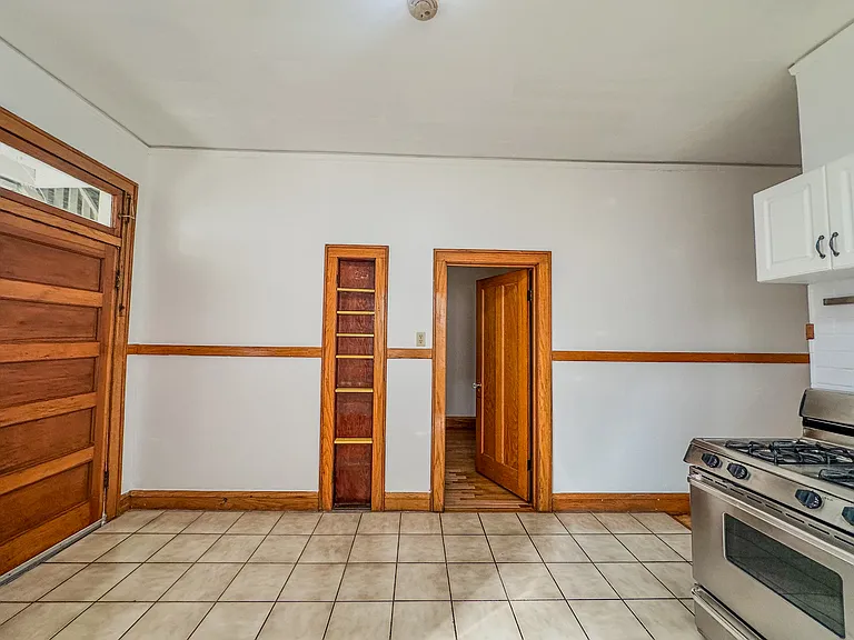 1104 N Ashland Ave #2 — Photo 25