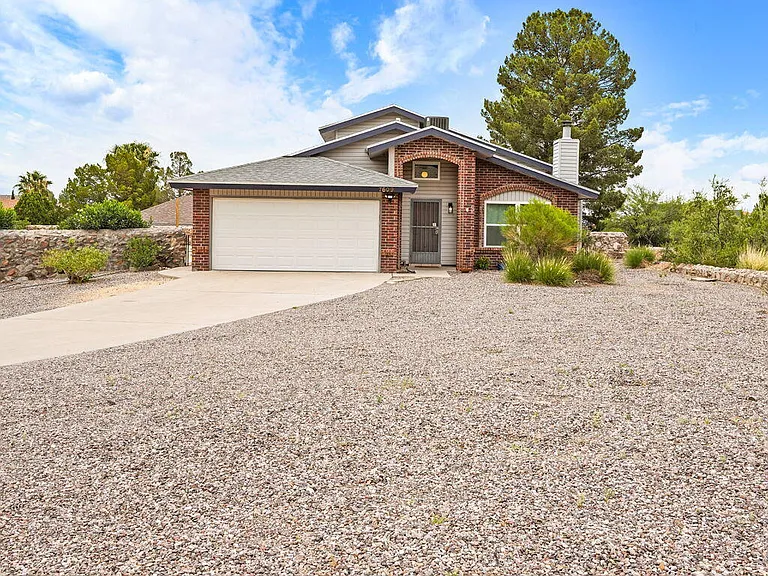 7609 Medano Dr — Photo 34