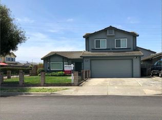 894 Sloat Dr, Salinas, CA 93907