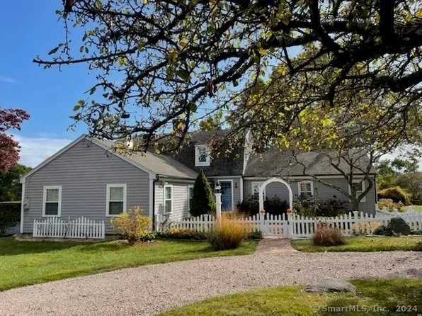 14 Findlay Way, Stonington, CT 06378