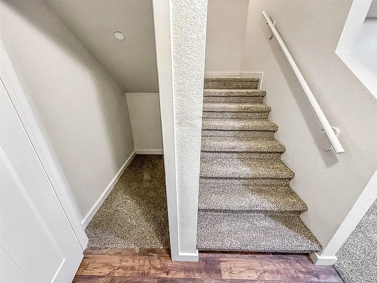 10535 Mills Rd #4B — Photo 6
