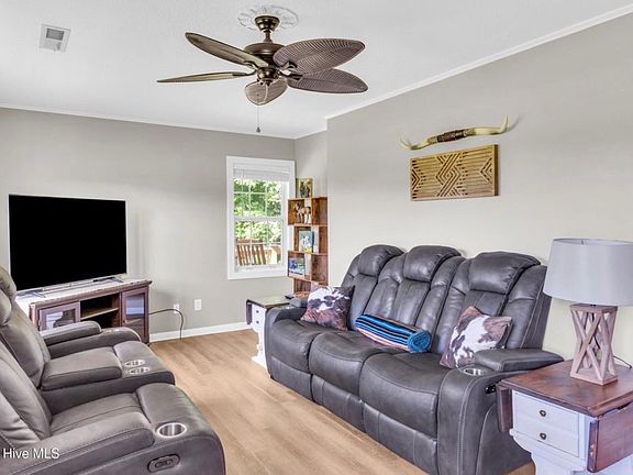 5th image of 232 Old Savannah Rd