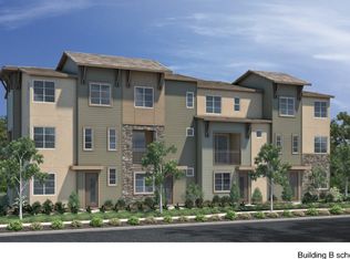 715 Savi Dr UNIT 103, Corona, CA 92880