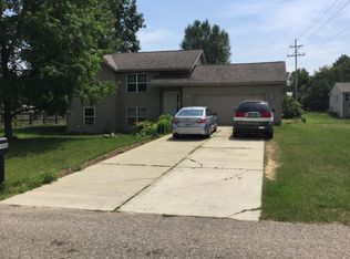 3446 Grey Fox Ln, Allegan, MI 49010