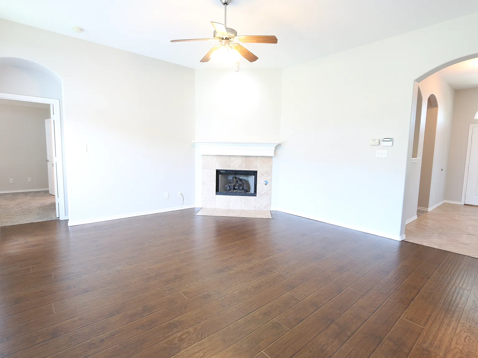 3 bed, 1794 sqft, $2,500 — Photo 4