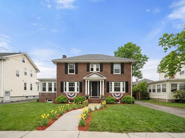 228 Atlantic St, Quincy, MA 02171