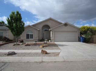 6612 Keswick Rd NW, Albuquerque, NM 87120