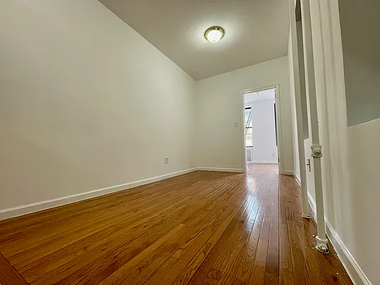 Rented by Building Equity Real Estate LLC | media 14