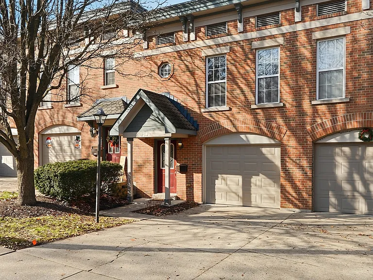 2521 Ravine St — Photo 2