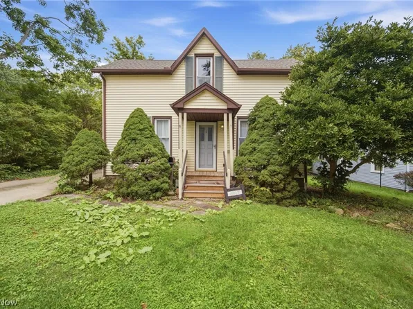 6917 Daisy Ave, Brecksville, OH 44141