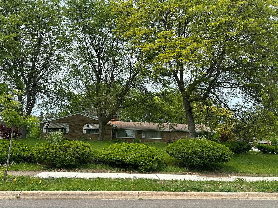 1st image of 1401 Mayfield Ave