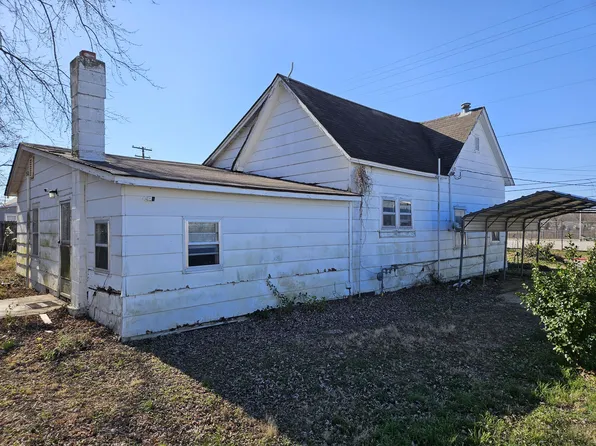 218 S Lake Street, Mountain Grove, MO 65711