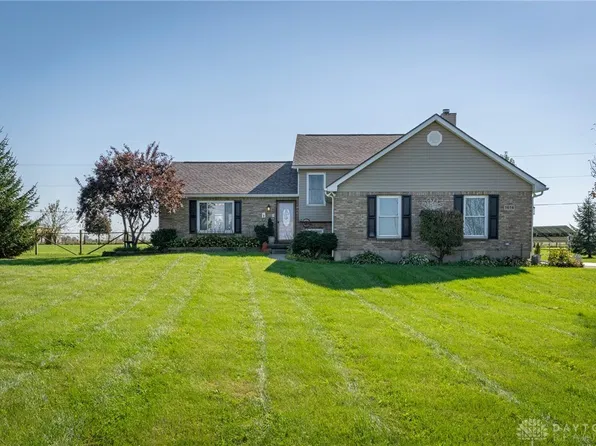 1614 S Charleston Rd, Jamestown, OH 45335