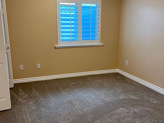 5th image of 9193 S Saxby Pl