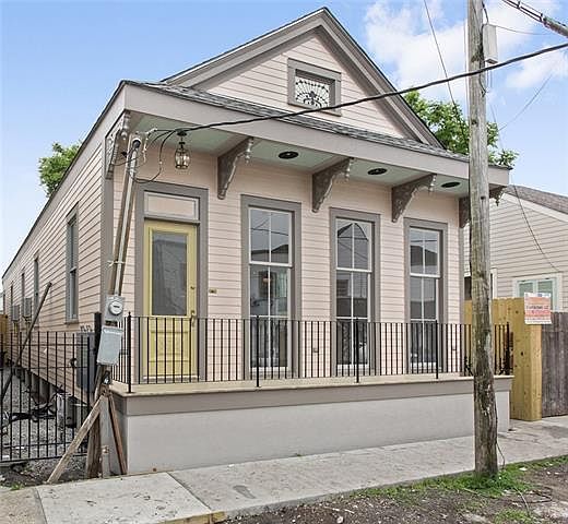 1st image of 2115 Foucher St