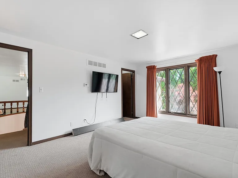 4677 Rolling Ridge Rd — Photo 34