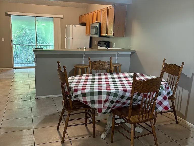129 Reserve Cir #209 — Photo 5