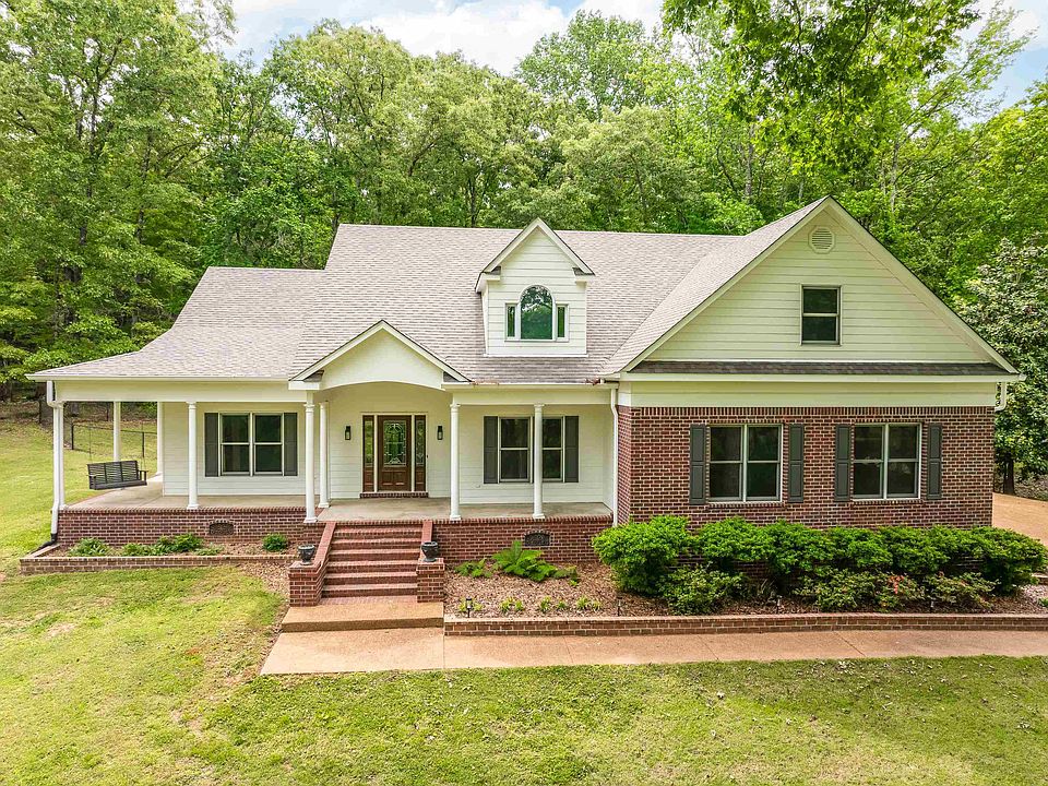 1st image of 315 Deerfield Cv
