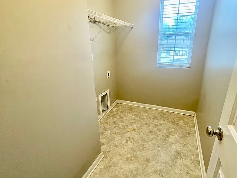1214 Oak Haven Dr — Photo 9