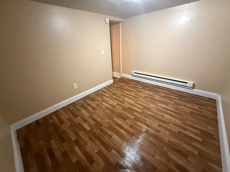 110 Mercer St #5 — Photo 13