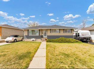 1804 S 29th St SE #1, Medicine Hat, AB T1A2J1