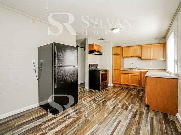 5th image of 29 Stump Ln