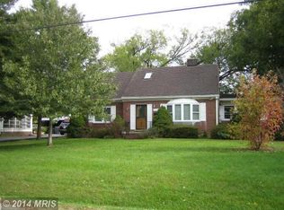 13409 Woodbridge St, Woodbridge, VA 22191