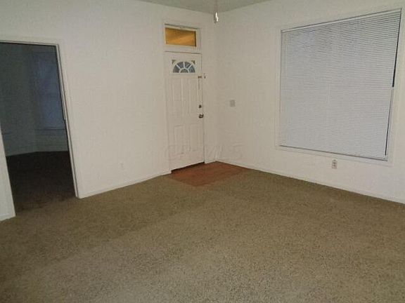 3rd image of 423 S Hague Ave
