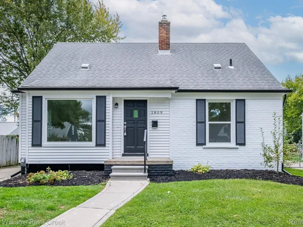 1809 Bacon Ave, Berkley, MI 48072