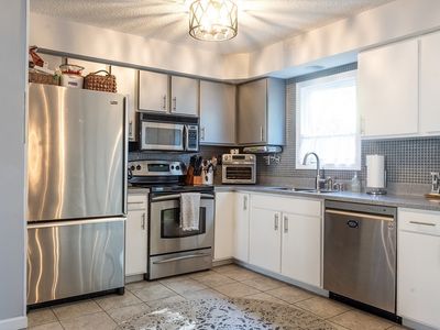 200 Lambert Ter UNIT 12, Chicopee, MA, 01020