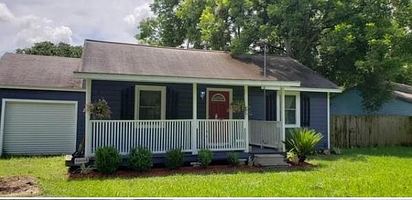 1st image of 122 Kinkaid Ave