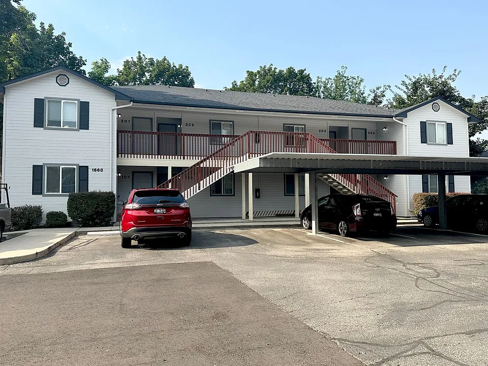 1656 Barlow