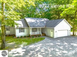 6723 Vienna Way, Bellaire, MI 49615