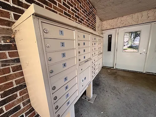 619 Highway 71 NE Photo 1 619 Highway 71 NE Photo 1