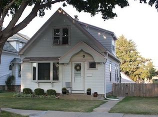 3352 S 14th St, Milwaukee, WI 53215