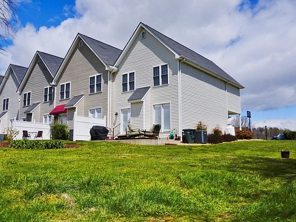 2nd image of 110 Village Ct #Na