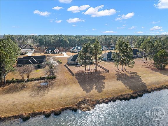 2nd image of 3114 Mccall Boulevard
