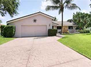 8543 NW 7th St, Coral Springs, FL 33071