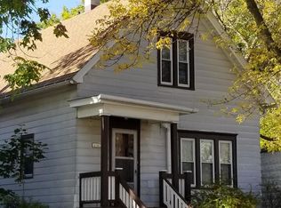 1517 S 20th St, Milwaukee, WI 53204