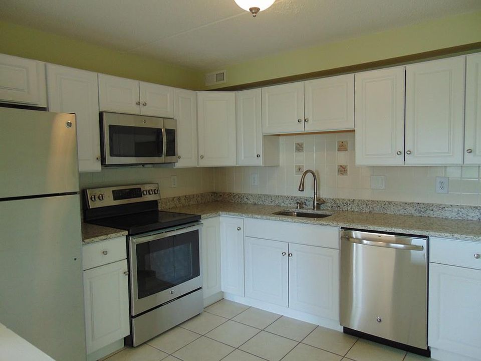 1st image of 200 Cove Way Unit 920