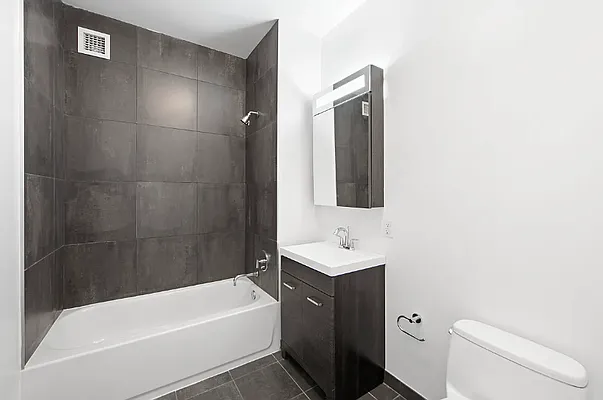 Rented by Oxford Property Group | media 4