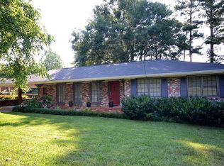 2912 Old Norcross Rd, Tucker, GA 30084