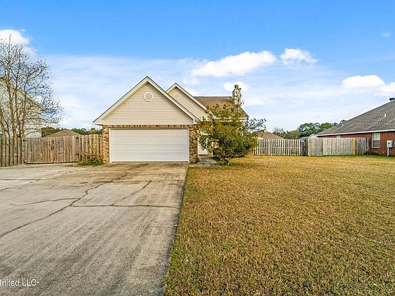 2nd image of 14040 Seymour Dr