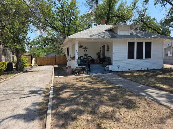 509 E Losoya St, Del Rio, TX 78840
